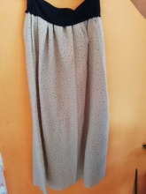 Šitá sukně - černé čárky na světlé béžové (sand)