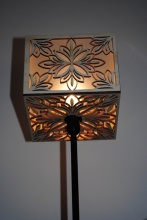 Dřevěná lampa KVĚT