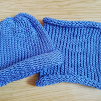 Pletený komplet ( modrá)