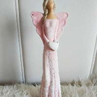 Anděl 36 cm - starorůžové šaty, srdíčko
